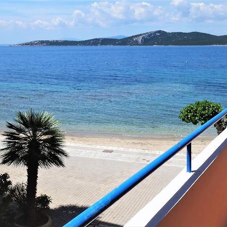 Nea Styra Seafront Apartment With Stunning View Exterior foto